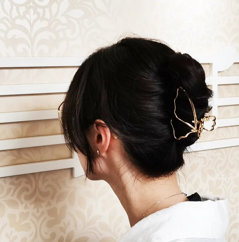 Gold Butterfly Hair Claw Clip – Elegant Geometric Headwear for Women