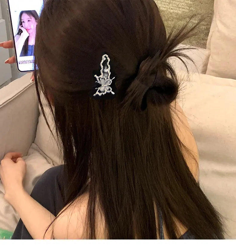 Y2K Irregular Liquid Metal Hairpin Butterfly Zircon Hair Clips Girl Bang Clip for Women Hair Accessories Fashion Silver Blue New