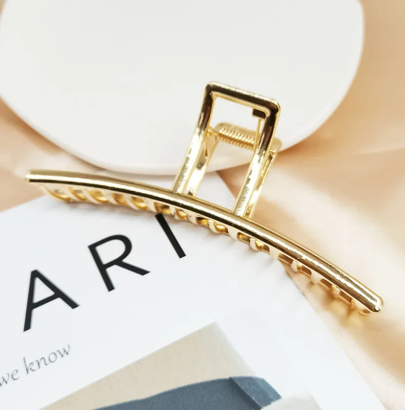Fashion Simple Gold Hair Claw Clip Butterfly Geometric Elegant Hair Clip Claw Clamp for Girls Headwear Women Hair Accessories