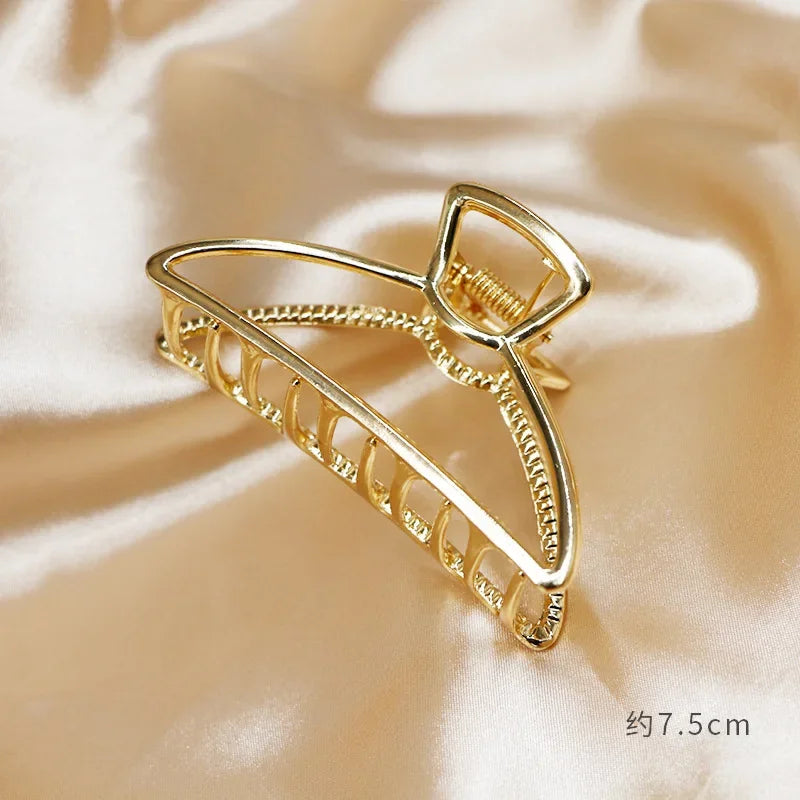Gold Butterfly Hair Claw Clip – Elegant Geometric Headwear for Women