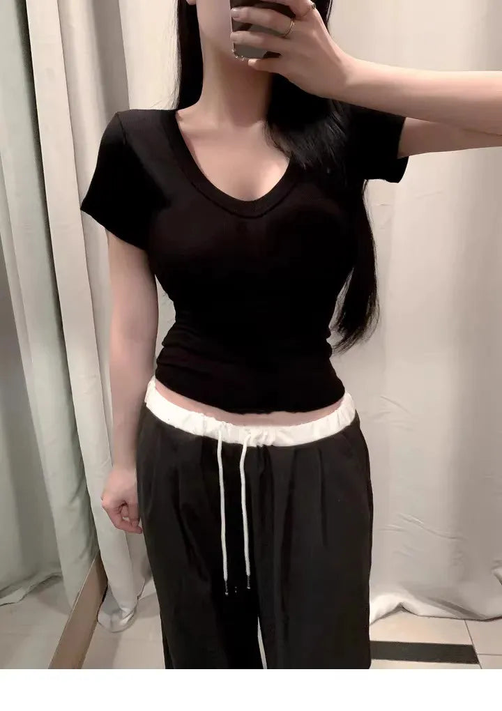 Women's Skinny Crop Top Short Sleeve T-Shirt – Black & White Basics